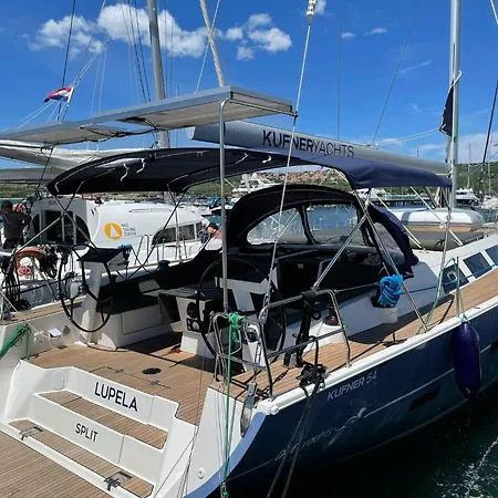 Lupela Biograd Na Moru